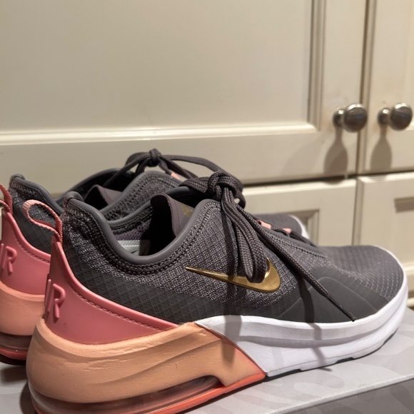 Nike Active Shoes - Picture 4 of 6